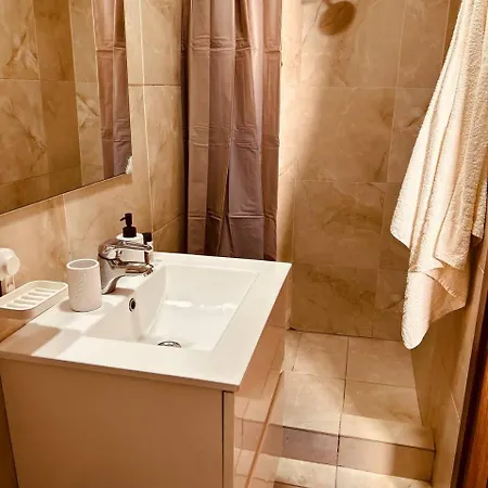 Уютная Квартира У Моря Apartment *