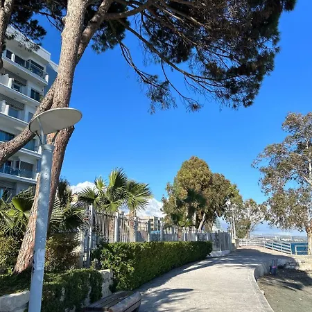 Apartment Уютная Квартира У Моря